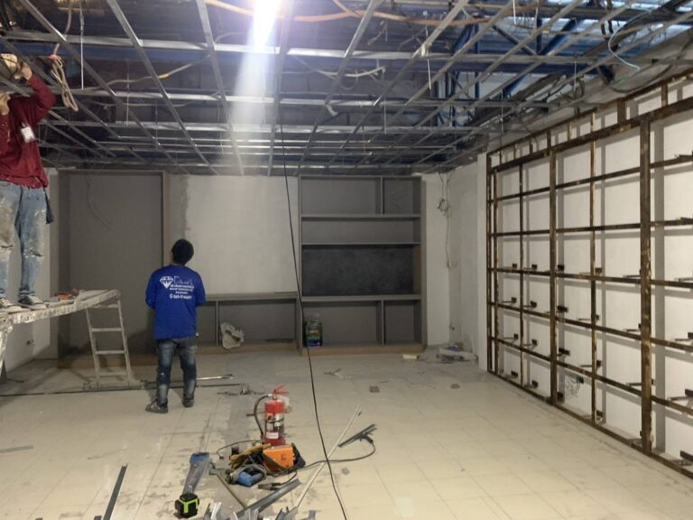 Building Renovation Before 17